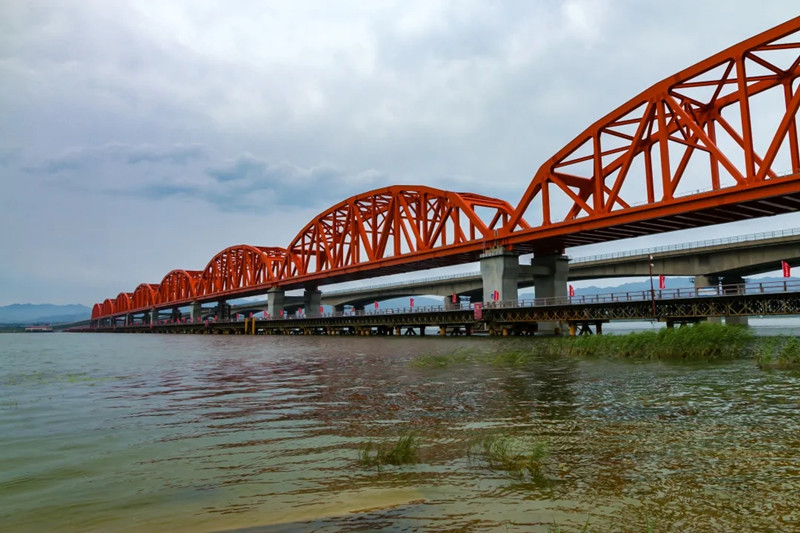 踐行“三個(gè)轉(zhuǎn)變”：中鐵山橋用智慧力量打造“百年老店”