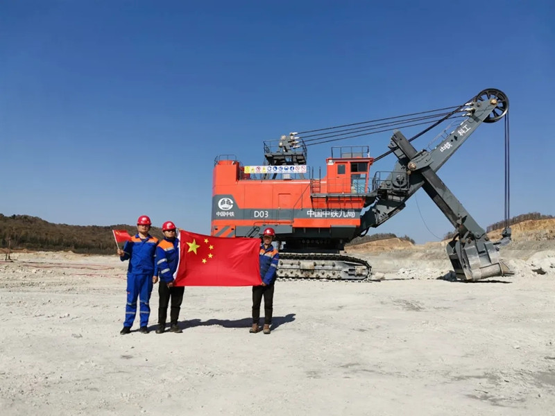 打破核心技術(shù)壟斷:新型12立方電鏟達(dá)到國際先進(jìn)水平 打破核心技術(shù)壟斷:新型12立方電鏟達(dá)到國際先進(jìn)水平